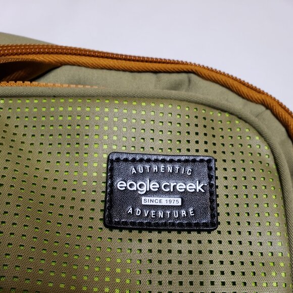 Eagle Creek Converge Weekend Bag Convertable Backpack - Picture 6 of 16